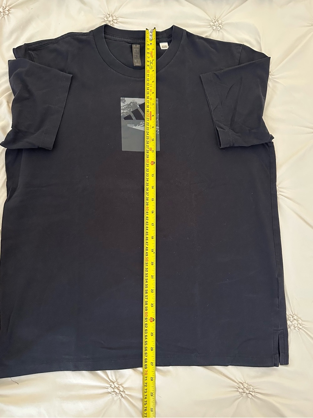 🖤 Adidas Black Graphic Performance Tee Men’s Size L Athletic Casual Active Top - Picture 4 of 8